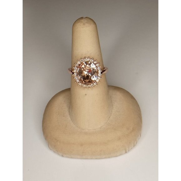 Size 8 Morganite Look Rose Gold Tone Rhinestone Ring (1e1) - Picture 4 of 7